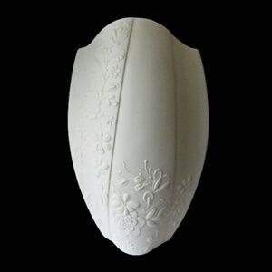 Gorgeous Vintage KAISER Vase Germany 9 Inches Tall